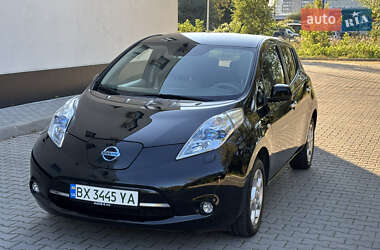Хэтчбек Nissan Leaf 2012 в Хмельницком Хэтчбек Nissan Leaf 2012 в Хмельницком