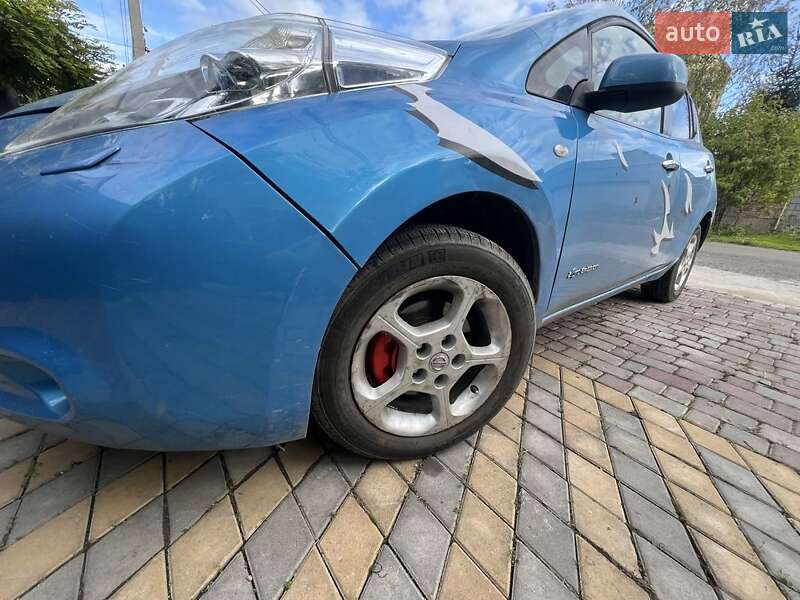 Хэтчбек Nissan Leaf 2012 в Одессе фото 3 Хэтчбек Nissan Leaf 2012 в Одессе