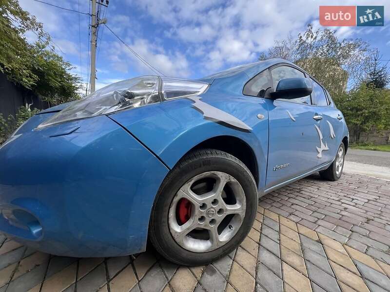 Nissan Leaf 2012