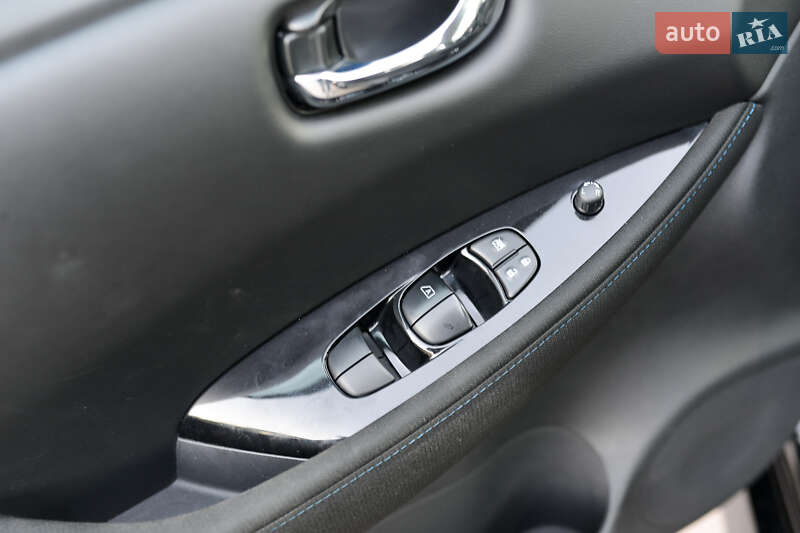 Хэтчбек Nissan Leaf 2023 в Турийске фото 24 Хэтчбек Nissan Leaf 2023 в Турийске