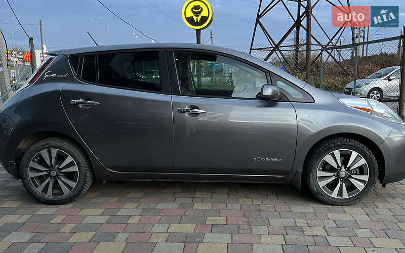 Хэтчбек Nissan Leaf 2014 в Стрые