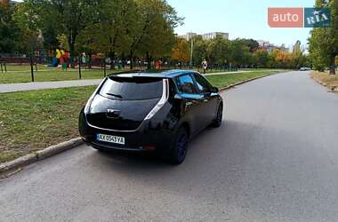 Хэтчбек Nissan Leaf 2013 в Харькове