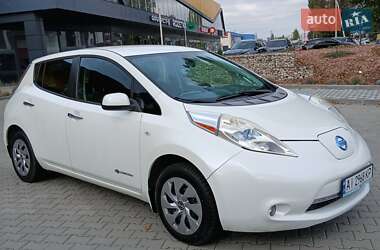 Хетчбек Nissan Leaf 2015 в Києві