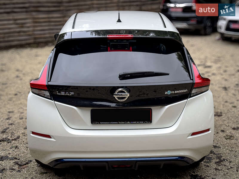 Хетчбек Nissan Leaf 2021 в Бродах