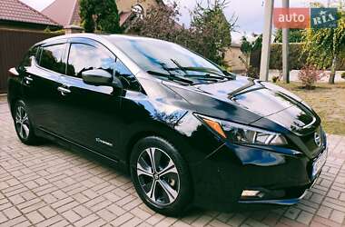 Хэтчбек Nissan Leaf 2020 в Запорожье