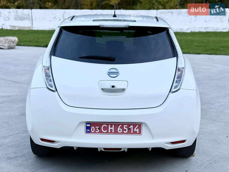 Хэтчбек Nissan Leaf 2014 в Луцке