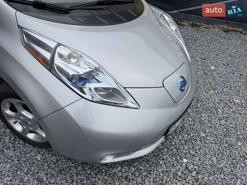 Хэтчбек Nissan Leaf 2012 в Стрые фото 3 Хэтчбек Nissan Leaf 2012 в Стрые
