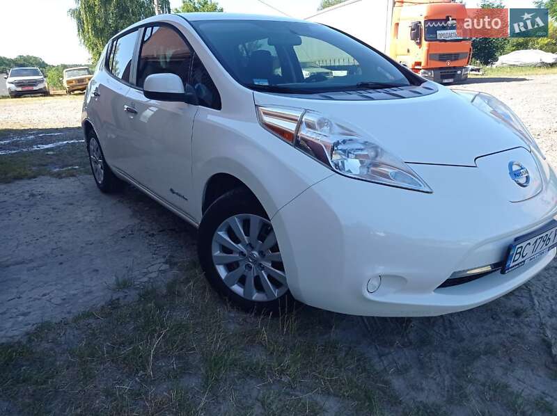 Хэтчбек Nissan Leaf 2017 в Львове фото 6 Хэтчбек Nissan Leaf 2017 в Львове