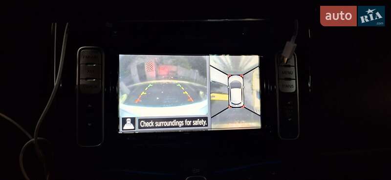 Хэтчбек Nissan Leaf 2013 в Ровно