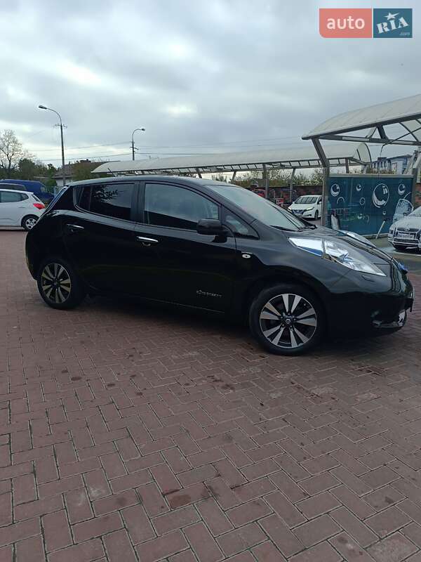 Хэтчбек Nissan Leaf 2015 в Ровно фото 87 Хэтчбек Nissan Leaf 2015 в Ровно