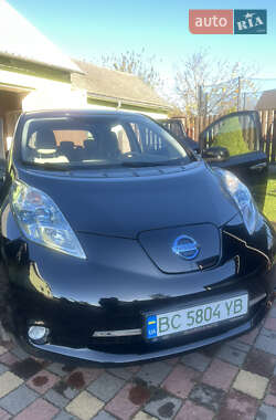 Хетчбек Nissan Leaf 2012 в Миколаєві