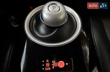 Хэтчбек Nissan Leaf 2013 в Днепре