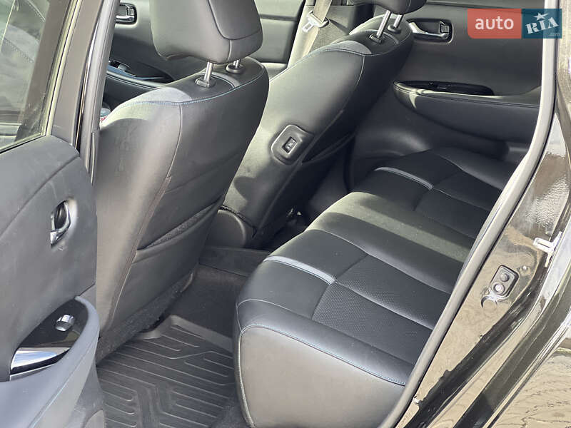 Хэтчбек Nissan Leaf 2019 в Луцке