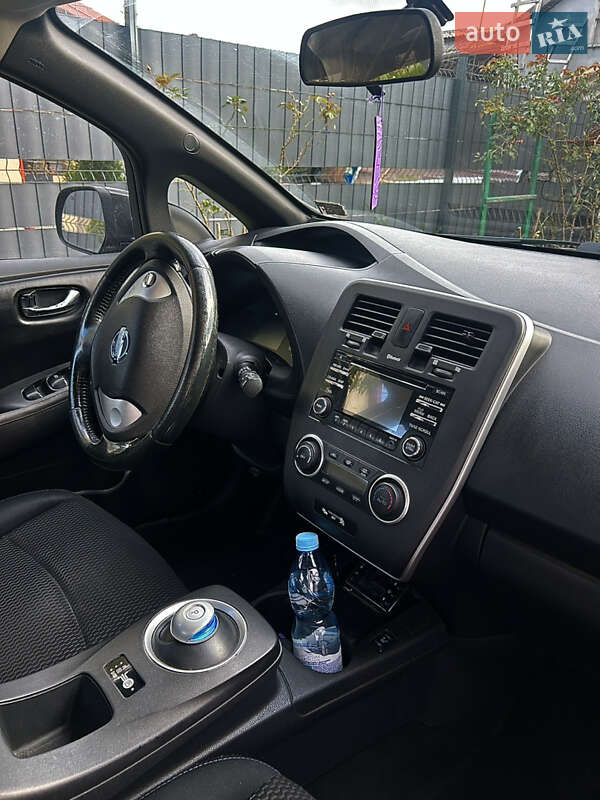 Хэтчбек Nissan Leaf 2013 в Львове фото 12 Хэтчбек Nissan Leaf 2013 в Львове
