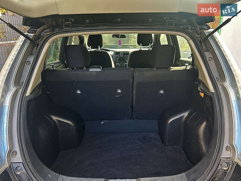 Хэтчбек Nissan Leaf 2013 в Львове фото 16 Хэтчбек Nissan Leaf 2013 в Львове