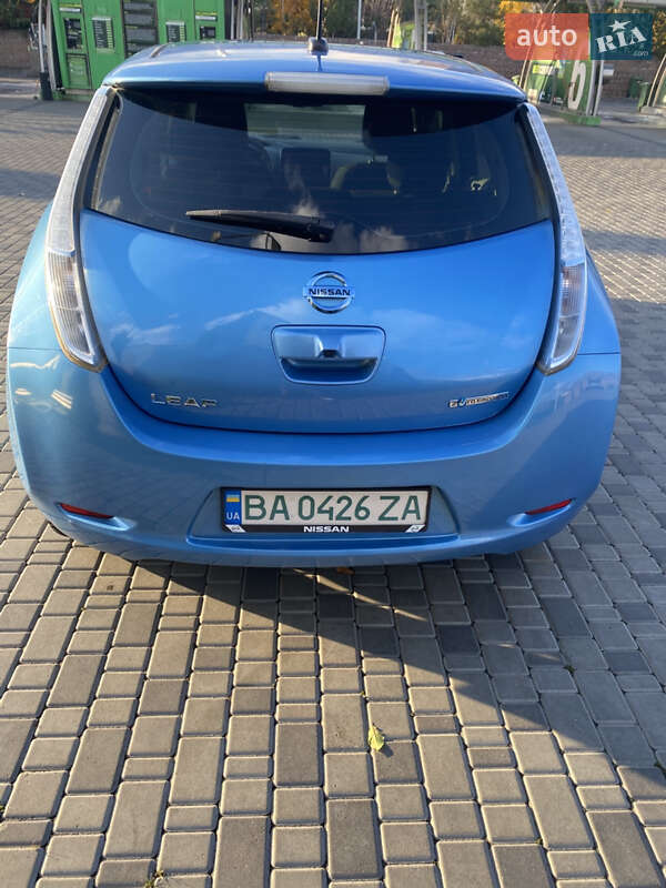 Хэтчбек Nissan Leaf 2014 в Кропивницком фото 17 Хэтчбек Nissan Leaf 2014 в Кропивницком