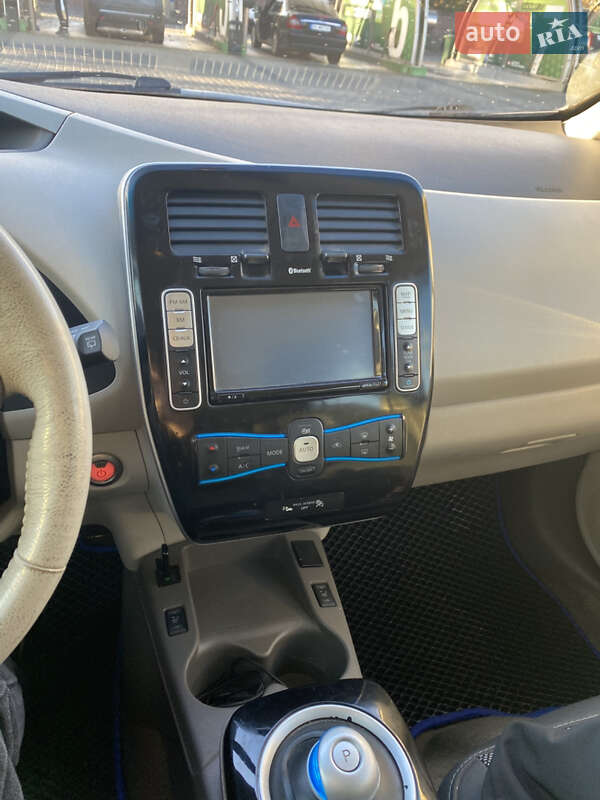 Хэтчбек Nissan Leaf 2014 в Кропивницком фото 26 Хэтчбек Nissan Leaf 2014 в Кропивницком