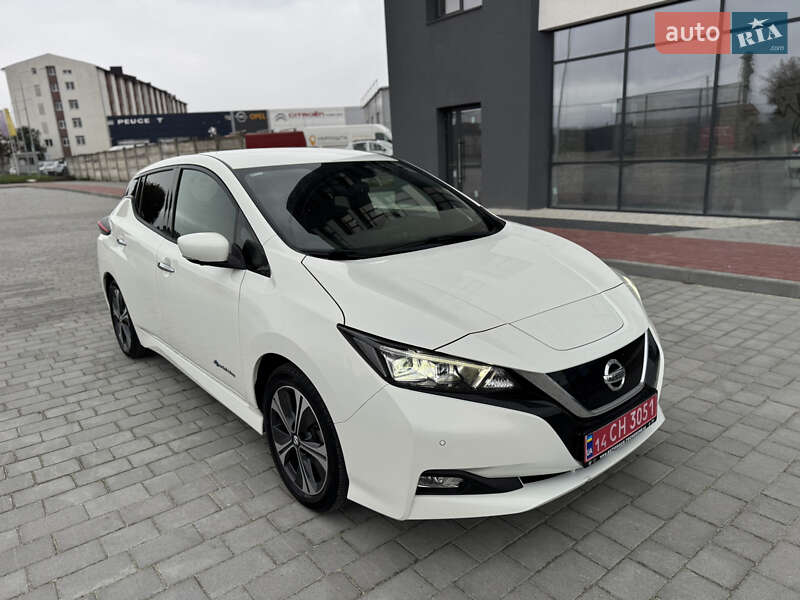 Хетчбек Nissan Leaf 2019 в Івано-Франківську
