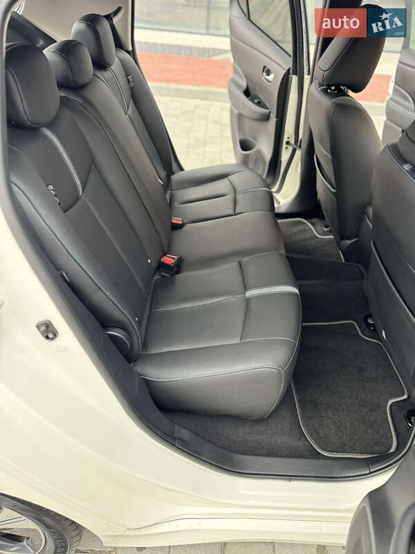 Хетчбек Nissan Leaf 2019 в Івано-Франківську