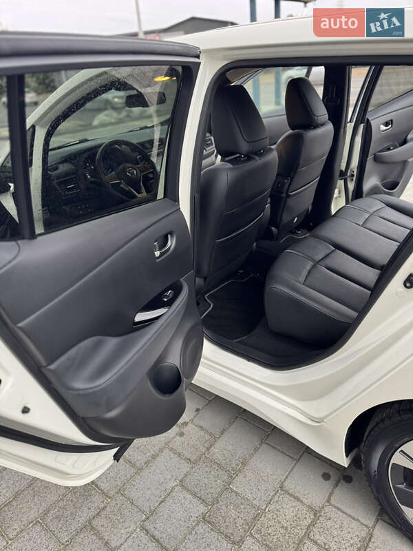 Хетчбек Nissan Leaf 2019 в Івано-Франківську