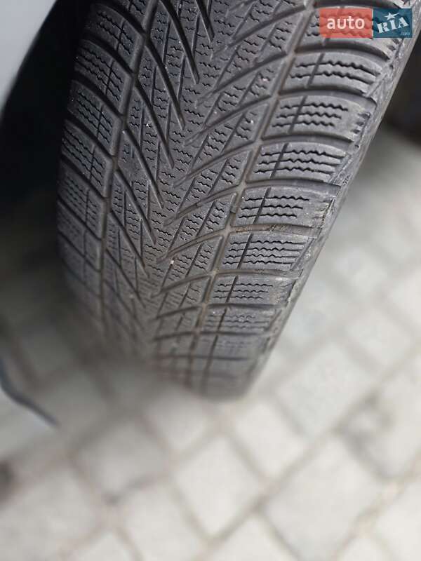 Хэтчбек Nissan Leaf 2019 в Черкассах фото 29 Хэтчбек Nissan Leaf 2019 в Черкассах