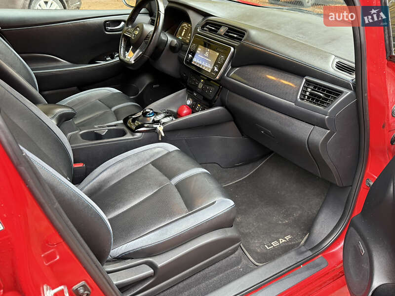 Хэтчбек Nissan Leaf 2018 в Львове фото 57 Хэтчбек Nissan Leaf 2018 в Львове