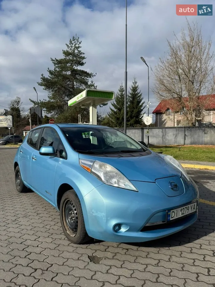 2015 Nissan Leaf - мініатюра 18