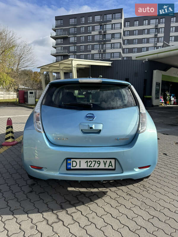 Хэтчбек Nissan Leaf 2015 в Львове фото 8 Хэтчбек Nissan Leaf 2015 в Львове