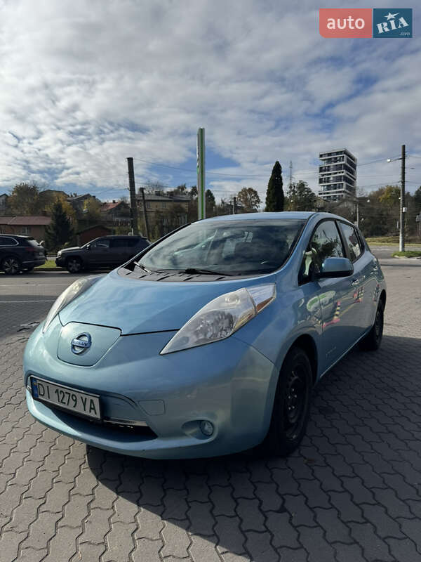 Хэтчбек Nissan Leaf 2015 в Львове фото 17 Хэтчбек Nissan Leaf 2015 в Львове