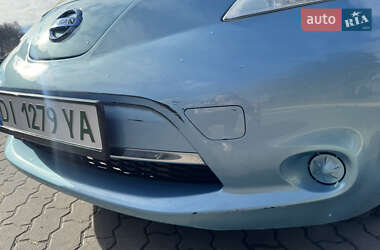 Хетчбек Nissan Leaf 2015 в 
