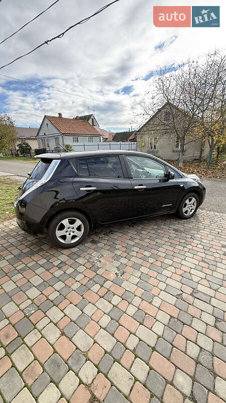 Хэтчбек Nissan Leaf 2014 в Луцке