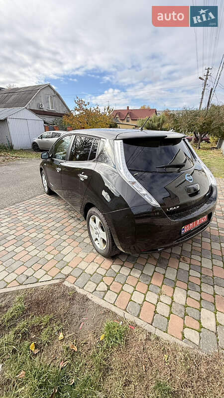 Хэтчбек Nissan Leaf 2014 в Луцке