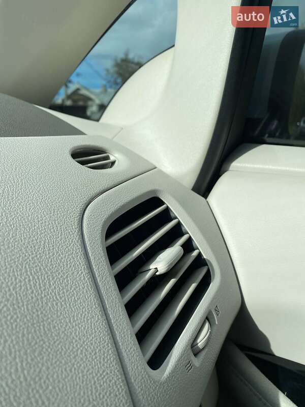 Хетчбек Nissan Leaf 2014 в Чернівцях фото 22 Хетчбек Nissan Leaf 2014 в Чернівцях