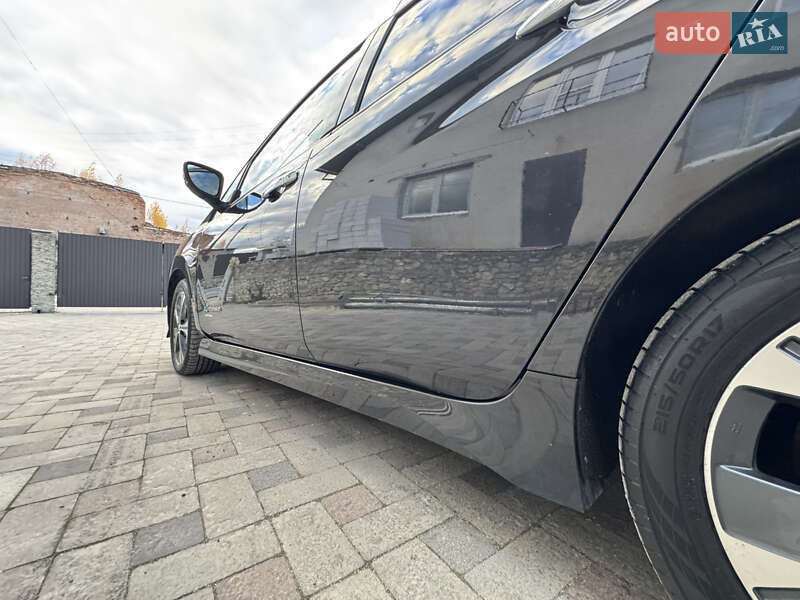 Хетчбек Nissan Leaf 2019 в Тернополі