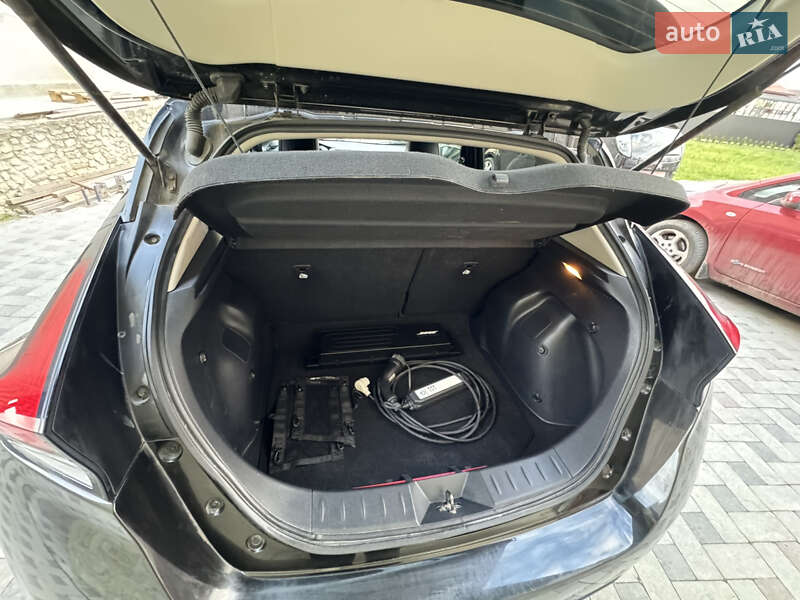 Хетчбек Nissan Leaf 2019 в Тернополі