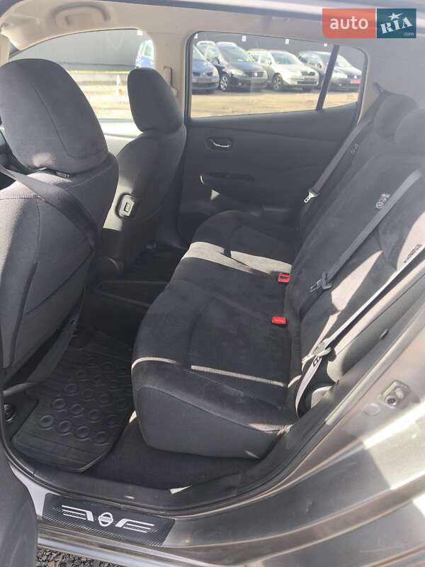 Хэтчбек Nissan Leaf 2014 в Луцке фото 30 Хэтчбек Nissan Leaf 2014 в Луцке