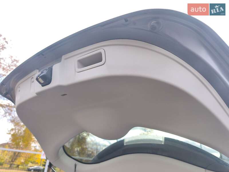 Хэтчбек Nissan Leaf 2014 в Луцке фото 36 Хэтчбек Nissan Leaf 2014 в Луцке