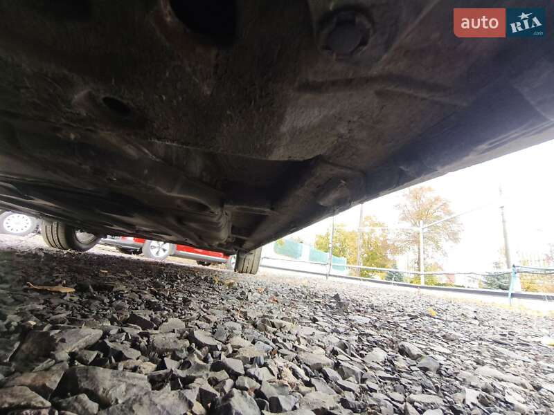 Хэтчбек Nissan Leaf 2014 в Луцке фото 60 Хэтчбек Nissan Leaf 2014 в Луцке