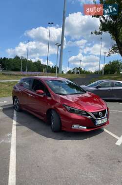 Хэтчбек Nissan Leaf 2018 в Виннице