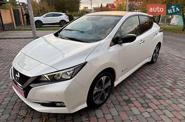 Хэтчбек Nissan Leaf 2018 в Черкассах Хэтчбек Nissan Leaf 2018 в Черкассах