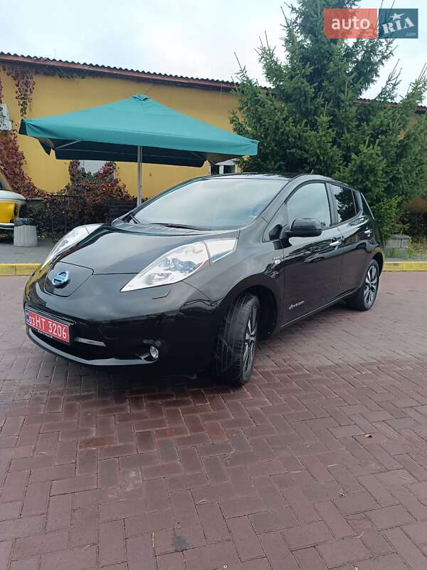 Хэтчбек Nissan Leaf 2015 в Ровно фото 9 Хэтчбек Nissan Leaf 2015 в Ровно