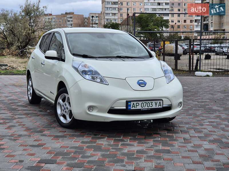 Хэтчбек Nissan Leaf 2012 в Запорожье фото 5 Хэтчбек Nissan Leaf 2012 в Запорожье
