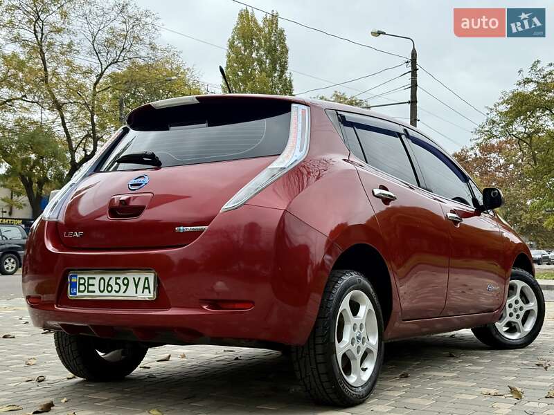 Хэтчбек Nissan Leaf 2012 в Одессе фото 13 Хэтчбек Nissan Leaf 2012 в Одессе