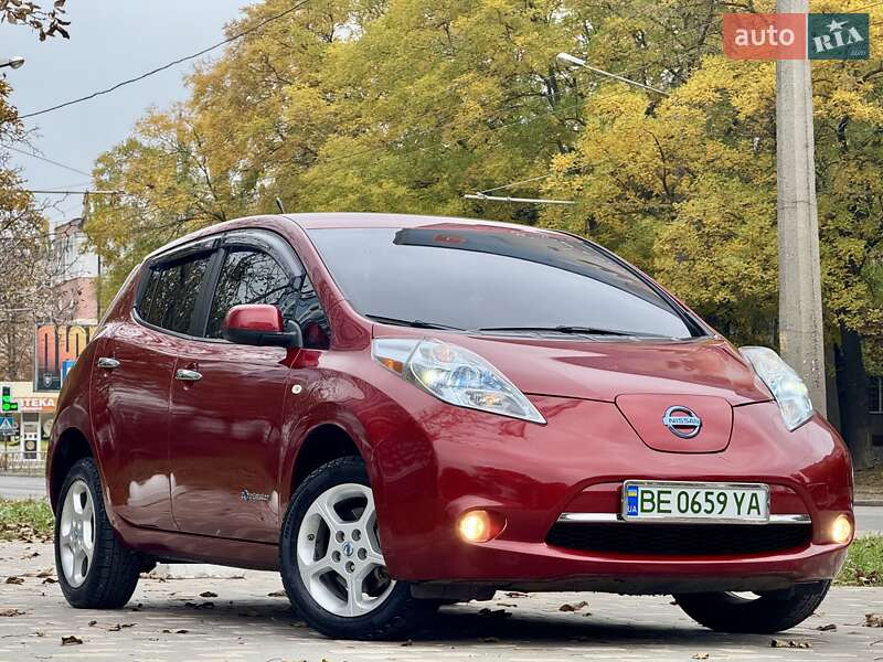 Хэтчбек Nissan Leaf 2012 в Одессе фото 20 Хэтчбек Nissan Leaf 2012 в Одессе