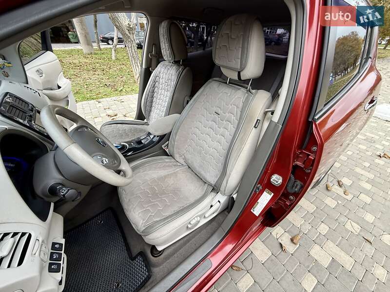 Хэтчбек Nissan Leaf 2012 в Одессе фото 36 Хэтчбек Nissan Leaf 2012 в Одессе