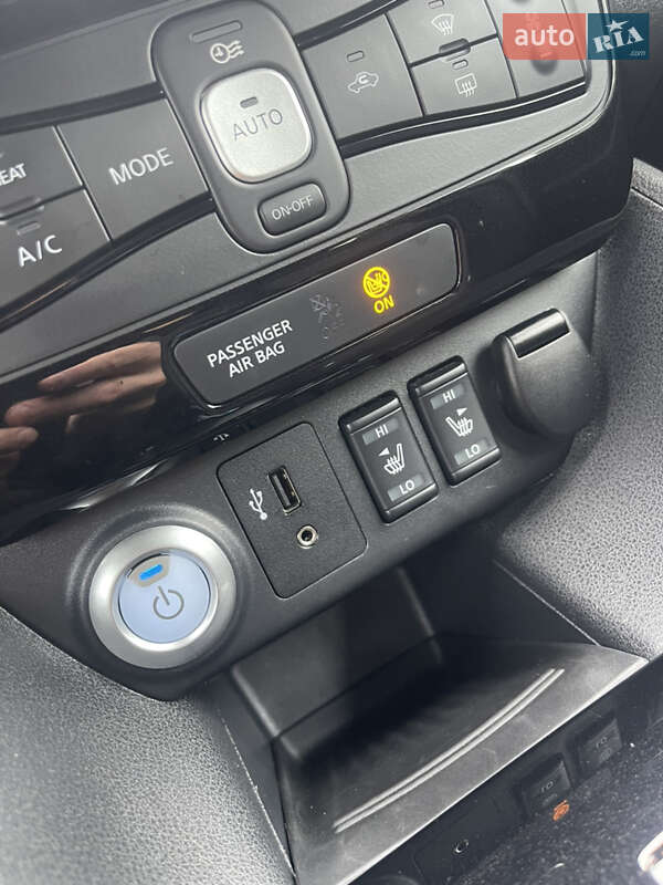Хэтчбек Nissan Leaf 2018 в Львове фото 13 Хэтчбек Nissan Leaf 2018 в Львове