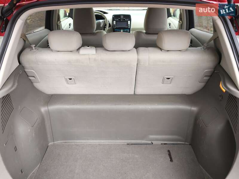 Хэтчбек Nissan Leaf 2011 в Прилуках фото 2 Хэтчбек Nissan Leaf 2011 в Прилуках