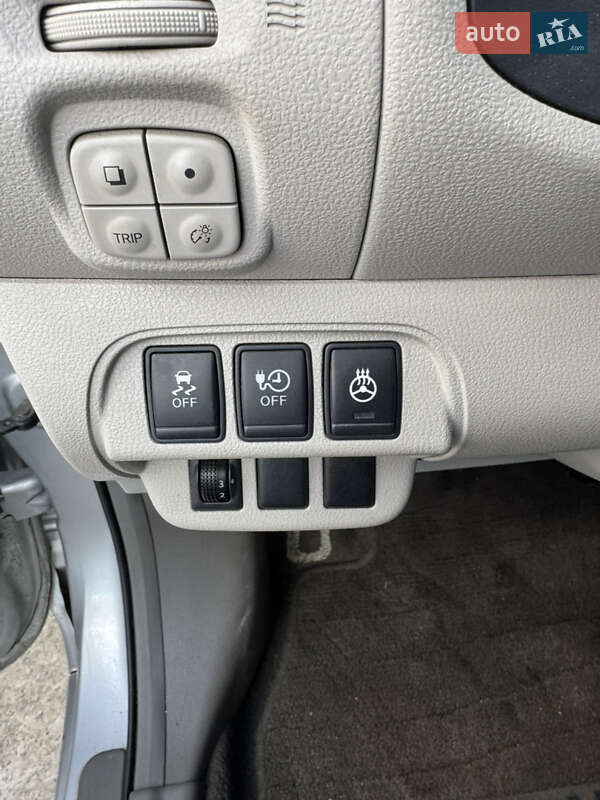 Хэтчбек Nissan Leaf 2012 в Житомире фото 8 Хэтчбек Nissan Leaf 2012 в Житомире
