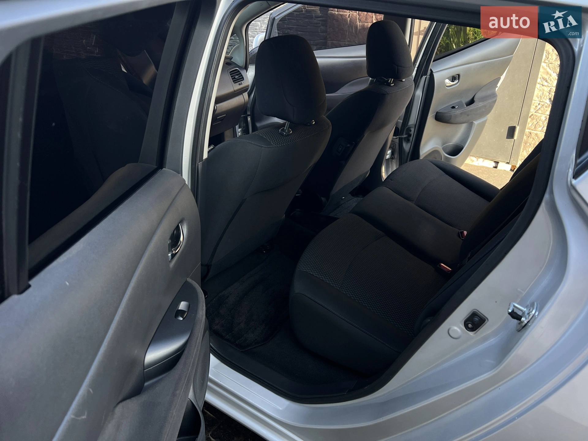 2014 Nissan Leaf - мініатюра 14