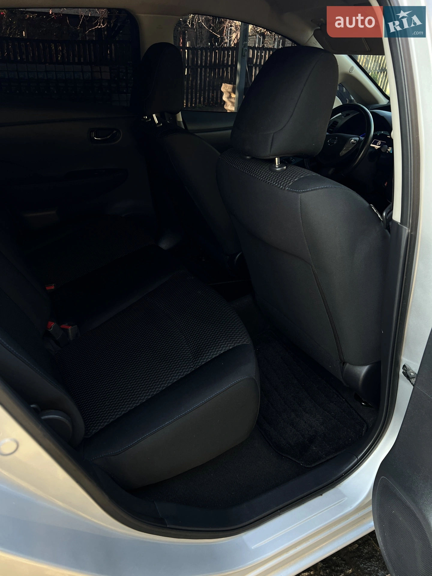 2014 Nissan Leaf - мініатюра 8